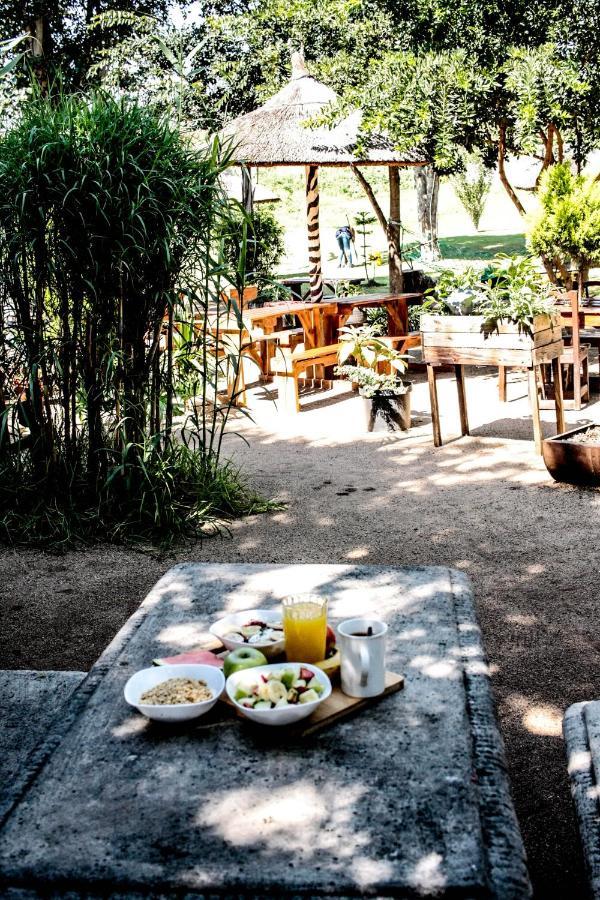 Albergue Lebo'S Soweto Backpackers Exterior foto