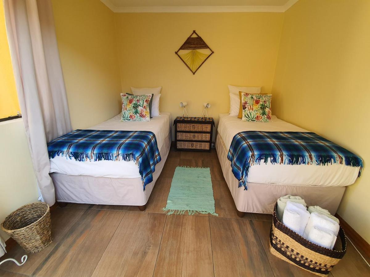 Albergue Lebo'S Soweto Backpackers Exterior foto